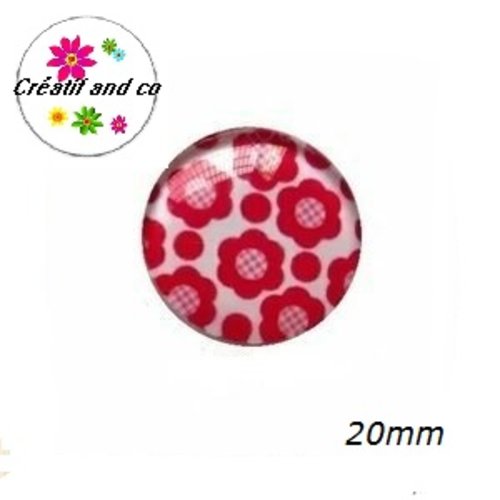 Cabochon fleur fuschia fond blanc 20mm