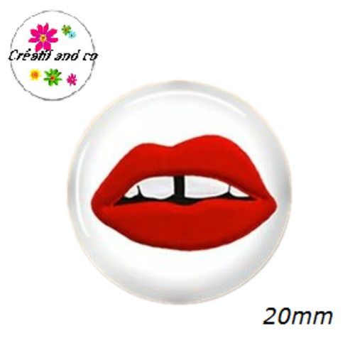 Cabochon kiss rouge "dent du bonheur"  20mm
