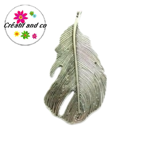 Grande breloque plume 40mm