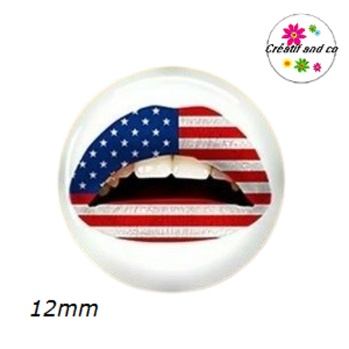 X 2 cabochons lips et drapeau 12mm