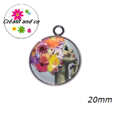 Pendentif cabochon visage femme 20mm