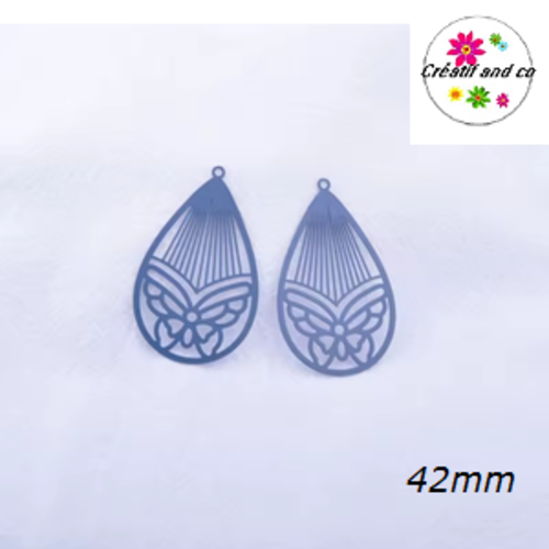 Breloque estampe papillon dans goutte grise 42mm