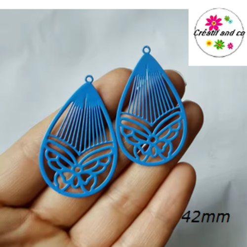 Breloque estampe papillon dans goutte bleue 42mm