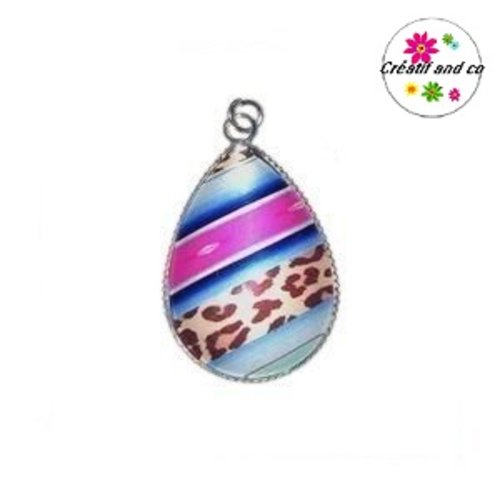Pendentif cabochon goutte à motif