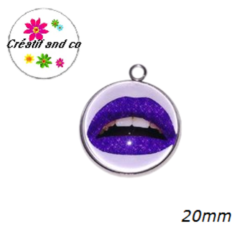 Pendentif cabochon lips ton violet 20mm