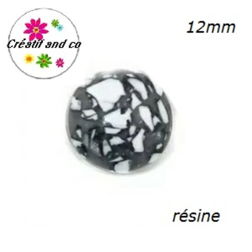 X2 cabochons dôme graffiti  blanc/noir/gris résine 12mm