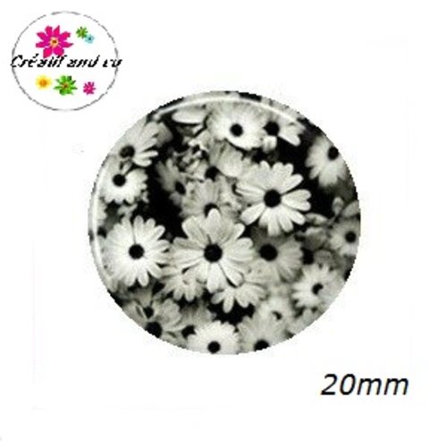 Cabochon fleuri 20mm