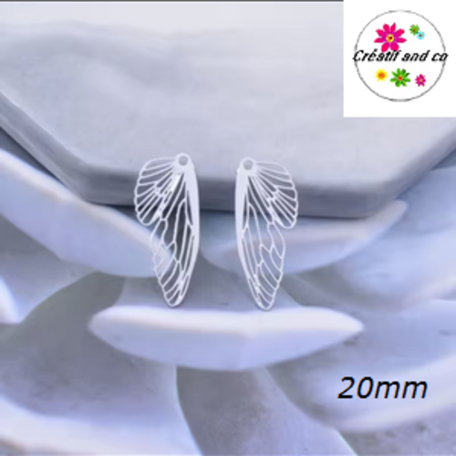 Breloque estampe aile/plume blanche  20mm