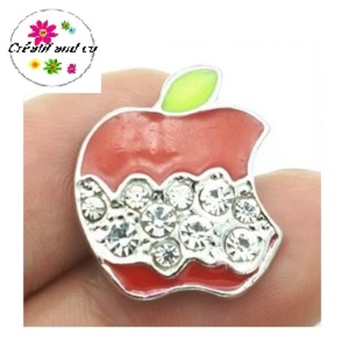 Bouton pression métal pomme rouge avec strass croquée