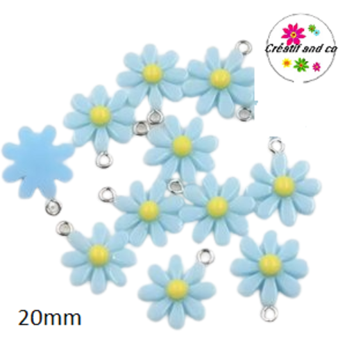 Breloque fleur bleue coeur jaune résine 20mm