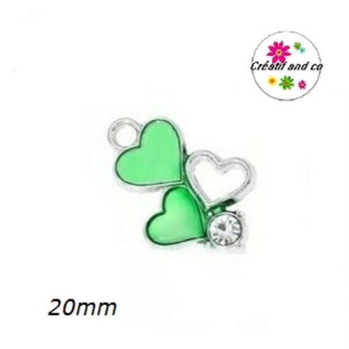 Breloque trio de coeur vert et strass émail 20mm