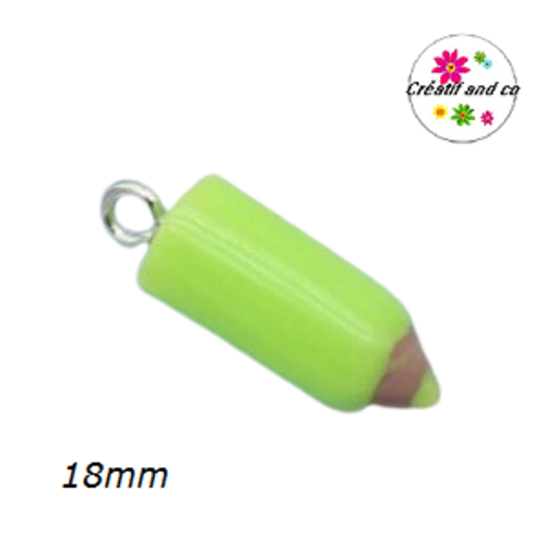 Breloque petit crayon de couleur vert 18mm