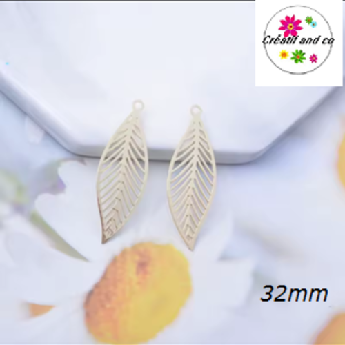 Breloque estampe feuille dorée 32mm