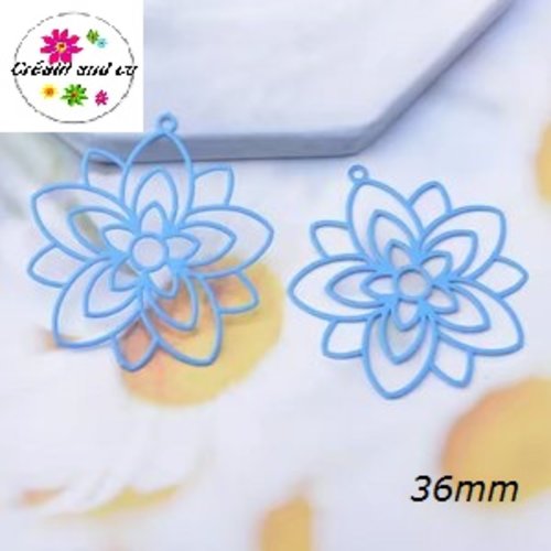 Breloque estampe fleur de vie bleue foncée 36mm