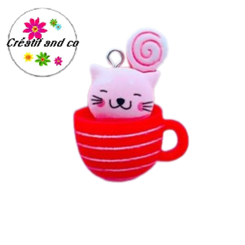 Breloque chat rose dans tasse kawaï 35mm