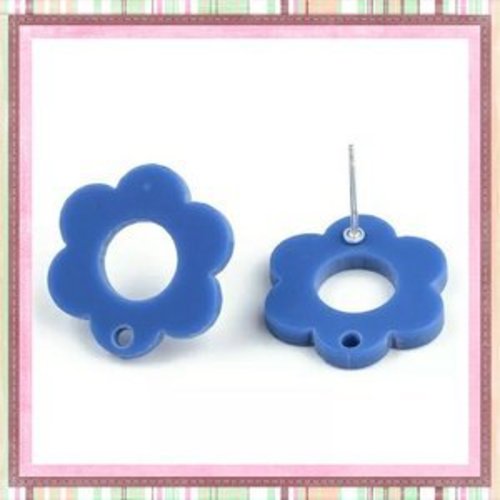 Clou oreille fleur bleue acrylique et tige argent 925
