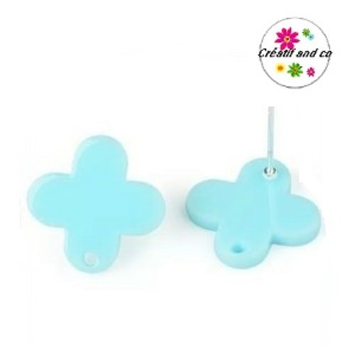 Clou oreille trèfle à 4 feuilles bleu clair acrylique et tige argent 925