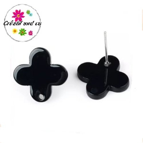 Clou oreille trèfle à 4 feuilles noir acrylique et tige argent 925