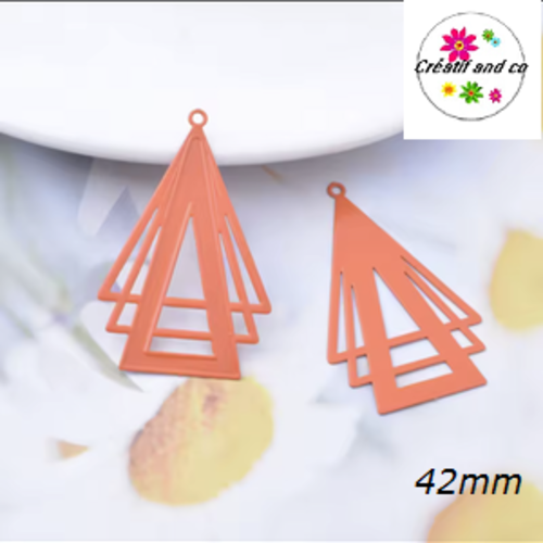 Breloque estampe trio de triangle orange  42mm