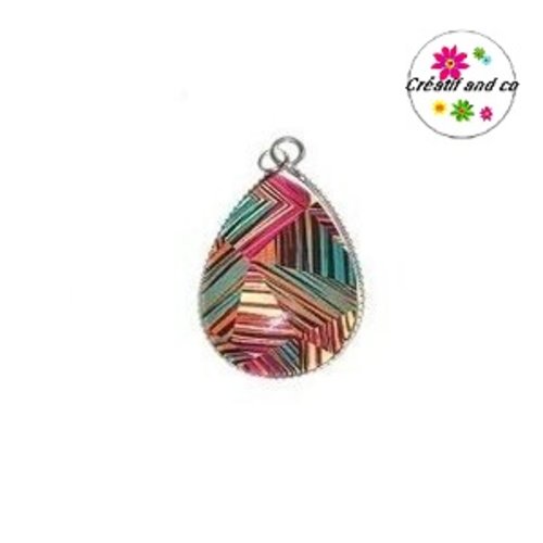 Pendentif cabochon goutte à motif