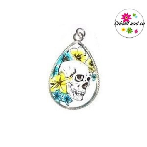 Pendentif cabochon goutte tête de mort