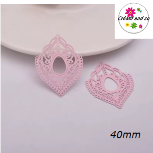 Breloque estampe feuille rose 40mm