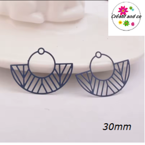 Breloque estampe forme bateau de mer bleu nuit 30mm