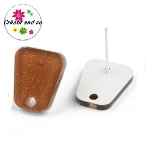 Clou oreille marron clair paillette acrylique et tige argent 925