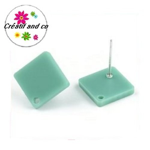 Clou oreille vert acrylique et tige argent 925
