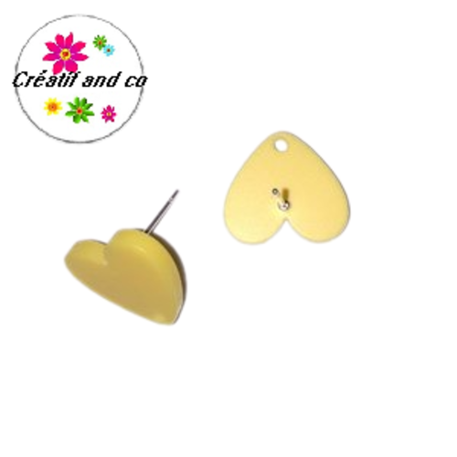 Clou oreille coeur jaune acrylique et tige argent 925