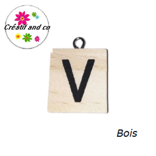 Breloque bois brut lettre alphabet v