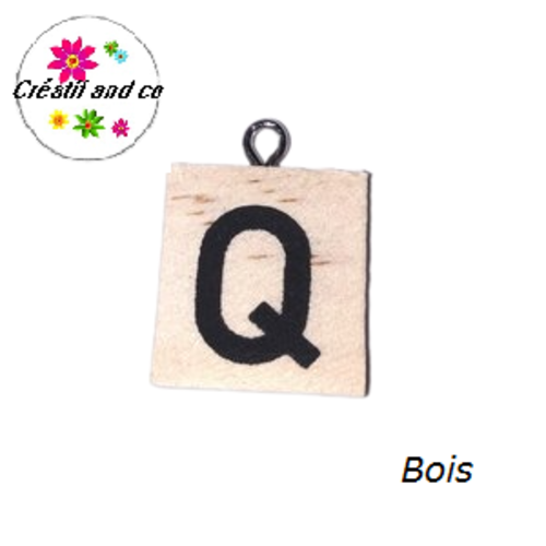 Breloque bois brut lettre alphabet q