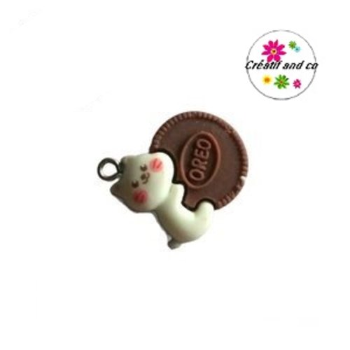 Breloque ourson et son oreo kawaï 22mm