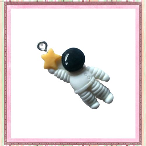 Breloque astronaute 31mm