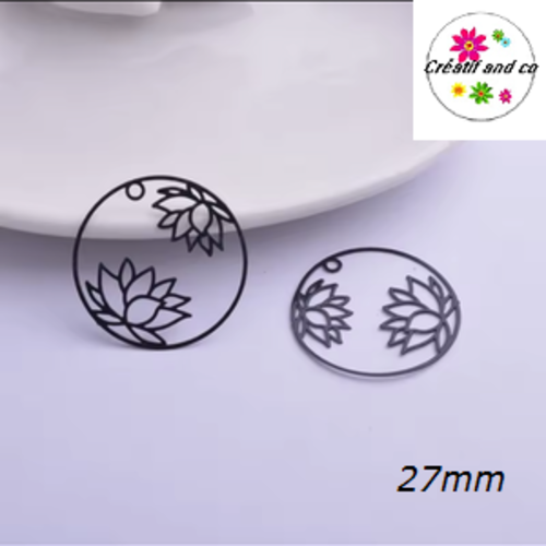 Breloque estampe fleur de lotus dans cercle noir  27mm