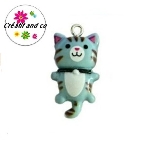 Breloque chat gris tigré kawaii 30mm