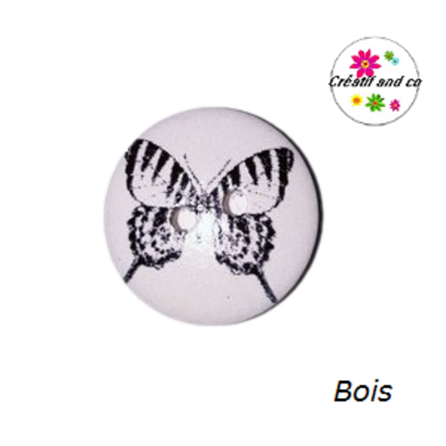 Bouton  en bois vernis motif papillon noir 18mm