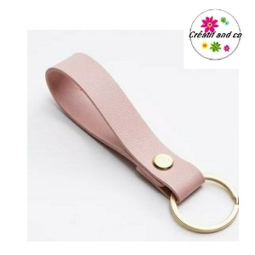 Porte clé porte simili cuir rose