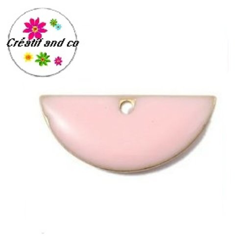 Pendentif demi rond rose émail 18mm