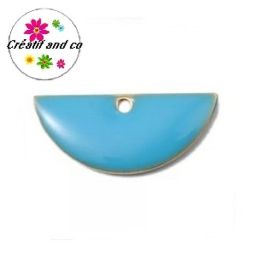 Pendentif demi rond bleu émail 18mm
