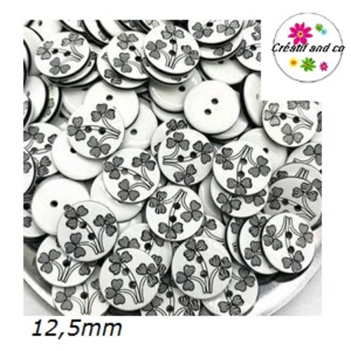 Bouton trio de fleur noire 12,5mm