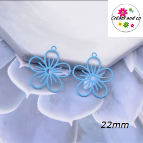 Breloque estampe fleur de prunier turquoise 22mm