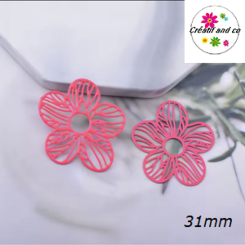 Breloque estampe fleur fuchsia 31mm