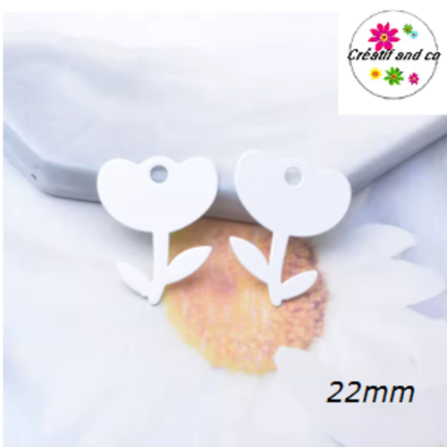 Breloque estampe fleur blanche 22mm