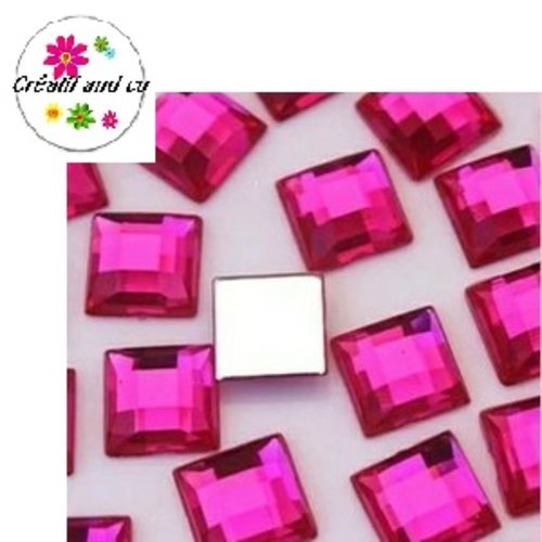X2 cabochons carrés fuchsia 10mm