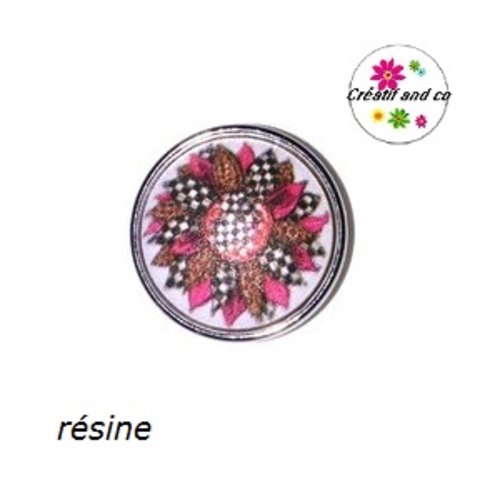 Bouton pression fleur