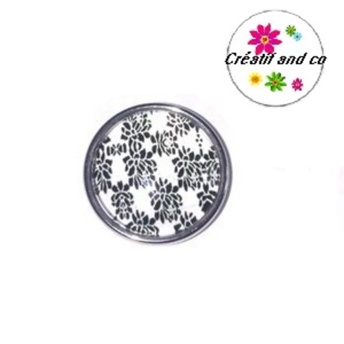 Bouton pression à motif noir et blanc