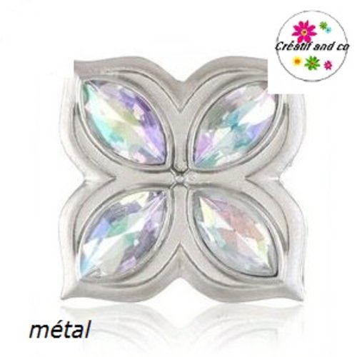 Bouton pression métal et cabochon strass