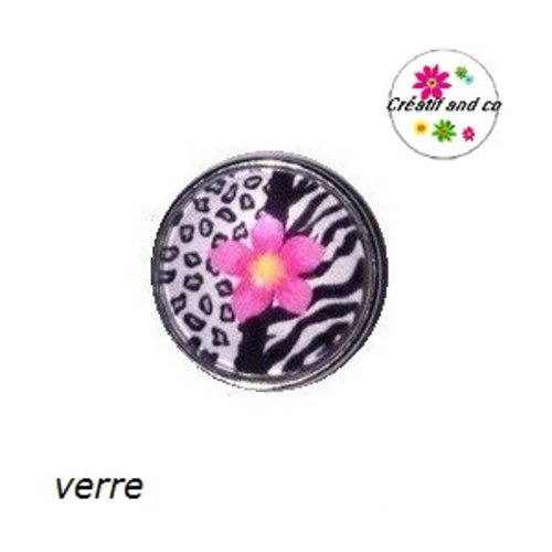 Bouton pression fleuri