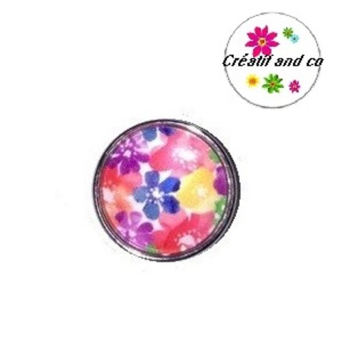 Bouton pression fleuri